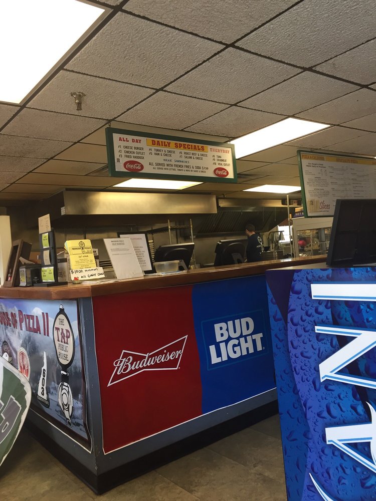 Brookside House of Pizza II Logo