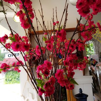 LaVassar Florists - Florists Near Me - Seattle, Washington LaVassar Florists - Florists Near Me - Seattle, Washington