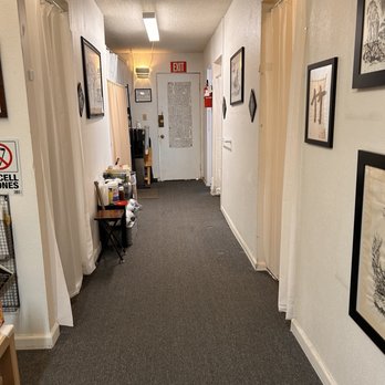 Pure Green Acupuncture - In the clinic - Acupuncture Near Me - Corona, California Pure Green Acupuncture - In the clinic - Acupuncture Near Me - Corona, California