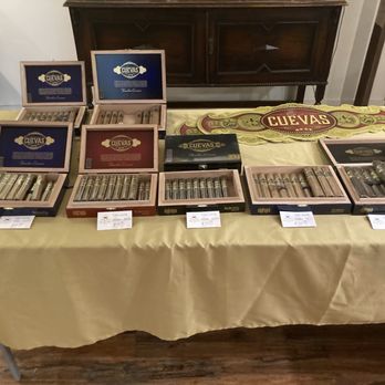 Maduro On Main - Cuevas table - Cigar Bars Near Me - Fortville, Indiana Maduro On Main - Cuevas table - Cigar Bars Near Me - Fortville, Indiana
