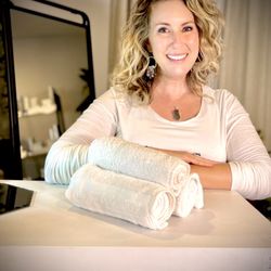 Walnut Creek Aesthetic Dentistry - No my two front teeth don't have a shadow in the middle, thanks to Invisalign and Dr. Seth!