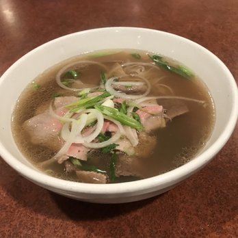 Ao Sen - Vietnamese Near Me - Albany, California