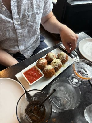 Napolita Pizzeria & Wine Bar, Wilmette by null