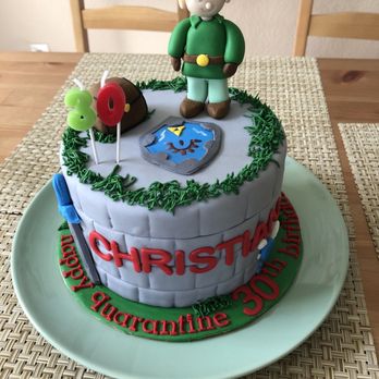 Delicious Treats - Birthday cake - Custom Cakes Near Me