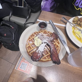 Matt's Big Breakfast - Waffle - Breakfast & Brunch Near Me - Phoenix, Arizona