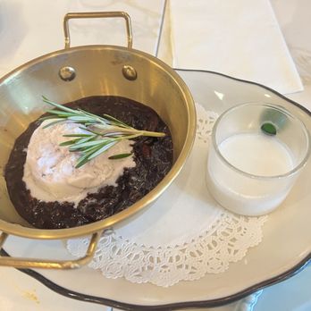 Prode - Bi Go Moi with taro ice cream - Thai Near Me - Little Neck, New York