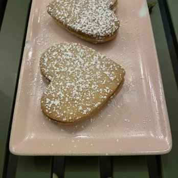Chifa - Shortbread Dolce de Leche - Peruvian Near Me - Los Angeles, California