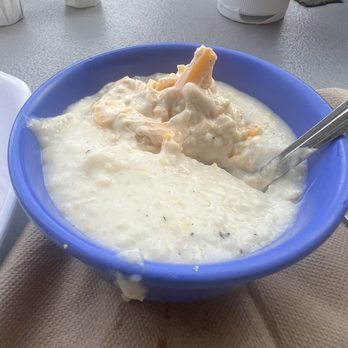 Biscuit Head - Jalapeno Pimento Cheese Grits - Cafes Near Me - Asheville, North Carolina Biscuit Head - Jalapeno Pimento Cheese Grits - Cafes Near Me - Asheville, North Carolina