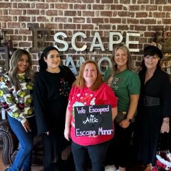 Escape Manor - We escaped!!