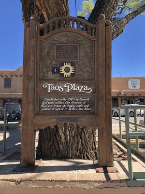 Taos Plaza by null