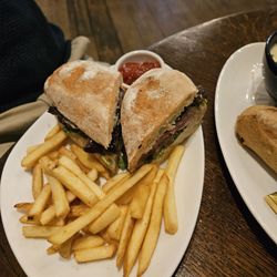 Pant-yr-Ochain - Steak sandwich