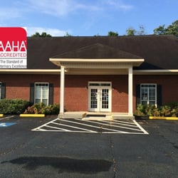 Houston Veterinary Clinic, AAHA accredited for over thirty years.