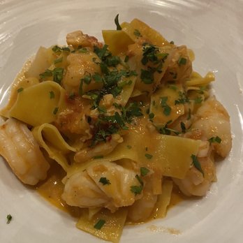 Warren - Seafood Bolganese - Whiskey Bars Near Me - Delray Beach, Florida Warren - Seafood Bolganese - Whiskey Bars Near Me - Delray Beach, Florida