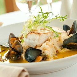 The Marsh - Full service restaurant with wine, beer and live music Wednesday and Saturday evenings.