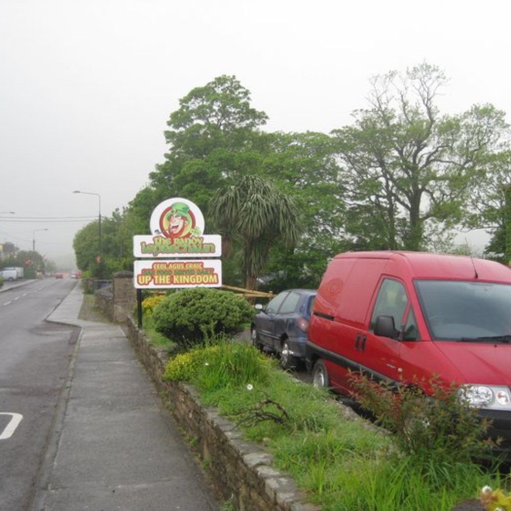 Paddy's Palace - Dingle Peninsula - Hostels Near Me - Castleisland, Kentucky