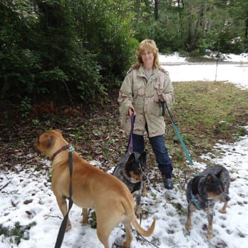 Mary's Pet Sitting - Pet Sitting Near Me - Bandon, Oregon Mary's Pet Sitting - Pet Sitting Near Me - Bandon, Oregon