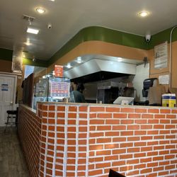 Zaitun Halal - Front counter