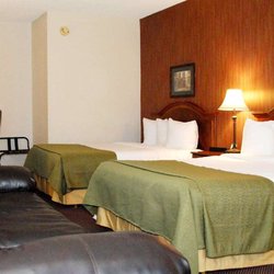Travelodge by Wyndham - Watertown - Guest room
