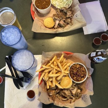 Lonny Boy's Barbeque - Smoked chicken - fries, baked beans, and Cole slaw all tremendous. - Barbeque Near Me - Hurricane, Utah