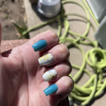 Foxy Nails & Lash - Nail Salons Near Me - Arvada, Colorado