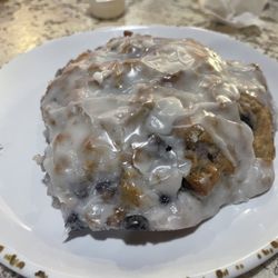 Hog-N-Bones Valdosta - Blueberry biscuit. Yum