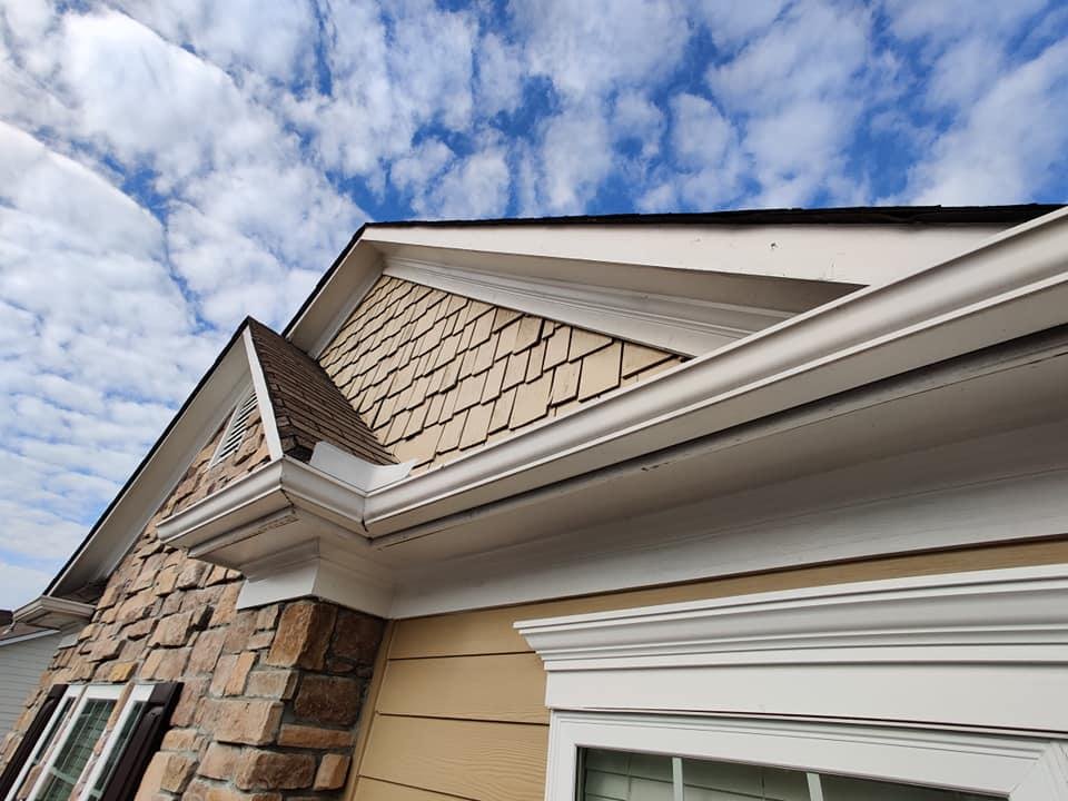 Slide of Modern Roofing & Restoration