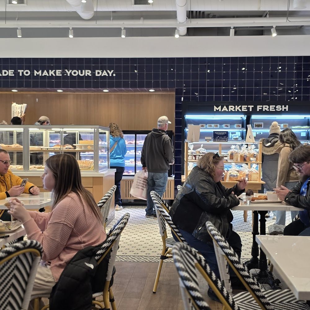 Paris Baguette - Bakeries Near Me - Roseville, Minnesota Paris Baguette - Bakeries Near Me - Roseville, Minnesota