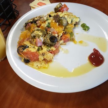 Golden Corral Buffet & Grill - This is supposed to be an omelet!?! Wth - American Near Me - Augusta, Georgia