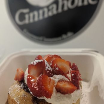 Cinnaholic - Bakeries Near Me - Toronto, Ontario