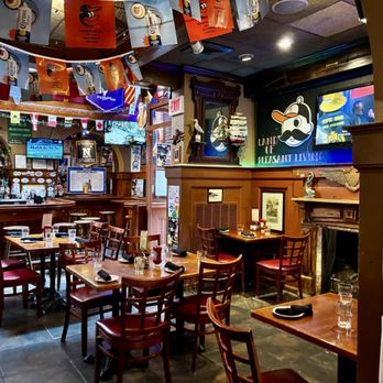Middleton Tavern - Inside - Seafood Near Me - Annapolis, Maryland