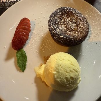 Baires Grill - Miami Beach - Molten Cake - Argentine Near Me - Miami Beach, Florida