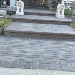 Front yard paving