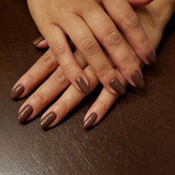 Nails Done By Vee - Natural nails with shellac. Vee ALWAYS does a terrific job. - Nail Salons Near Me Nails Done By Vee - Natural nails with shellac. Vee ALWAYS does a terrific job. - Nail Salons Near Me