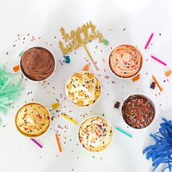 Fifth & Emery Frozen Yogurt and Chocolate - Shoal Creek