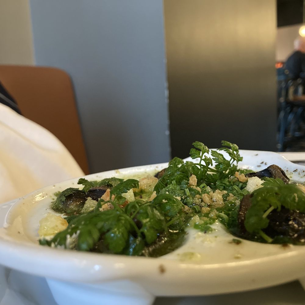 Le Molière  - French Near Me - Montreal, Quebec