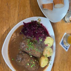 Fürst Ludwig - Rouladen mit Knödel und Rotkraut.... Mmmmmmhhhh lecker!!!'