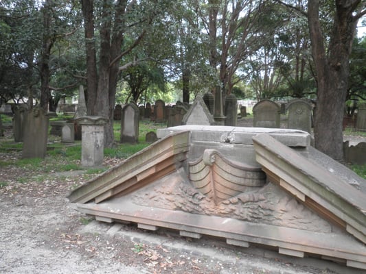 Camperdown Cemetery by null