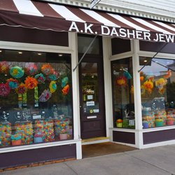 AK Dasher Jewelry - Look for our show stopping window displays every season, you can't miss us!