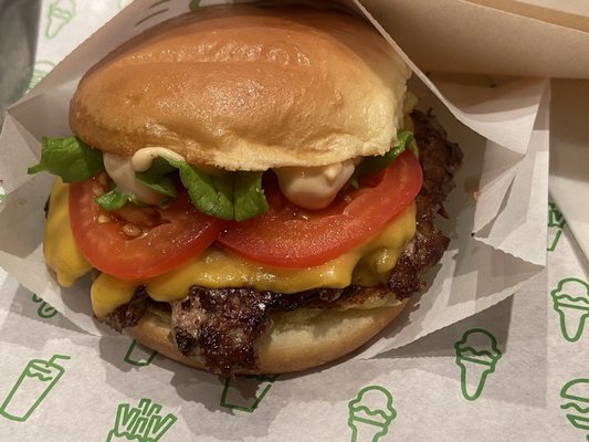 SHAKE SHACK Gaien by null