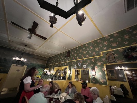 Bavarian Chef by null