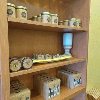 F Oliver's - Local specialty foods and rich olive oil based skin care - Olive Oil Near Me - Canandaigua, New York