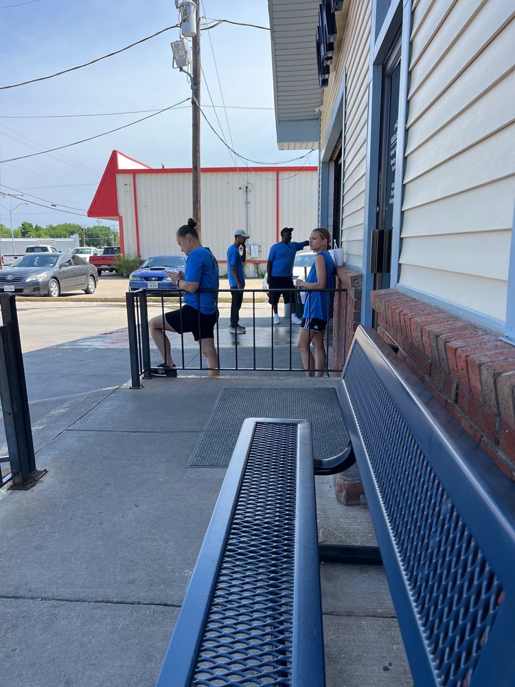 WHISTLE STOP LUBE & CAR WASH Updated August 2024 13 Photos & 48