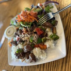 Bubbaloo Cafe - Shaking Beef salad included, delish!