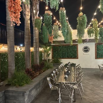 Arman Cafe - Amazing venue - Halal Near Me - El Cajon, California Arman Cafe - Amazing venue - Halal Near Me - El Cajon, California