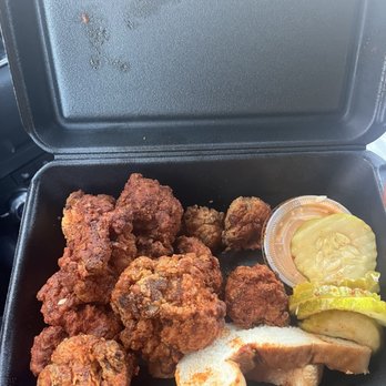 Dave's Hot Chicken - Hot 10 pc. Cauliflower Tender Bites - Chicken Shop Near Me - Orland Park, Illinois Dave's Hot Chicken - Hot 10 pc. Cauliflower Tender Bites - Chicken Shop Near Me - Orland Park, Illinois
