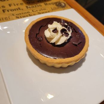 Thinking Cup - Boston cream tart - Coffee & Tea Near Me - Boston, Massachusetts Thinking Cup - Boston cream tart - Coffee & Tea Near Me - Boston, Massachusetts
