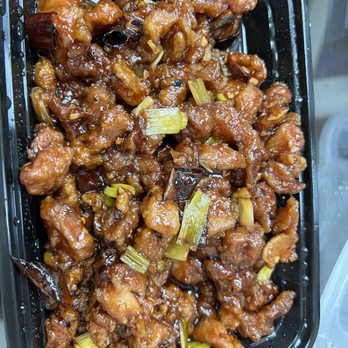 Y & J Gourmet - Orange Chicken - out of this world ! I'd say the best in Pasadena - Chinese Near Me - Pasadena, California