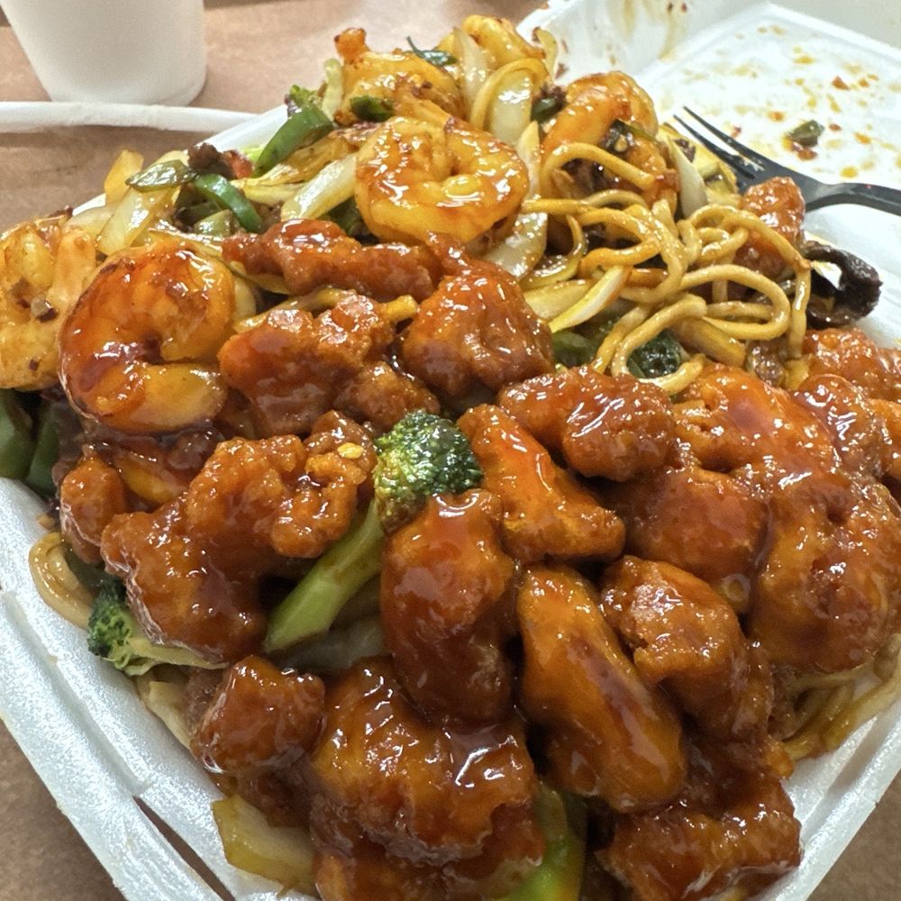 Mark's Kitchen - American Near Me - Fresno, California Mark's Kitchen - American Near Me - Fresno, California