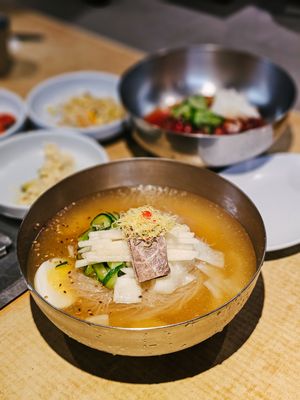 Mo Ran Gak Restaurant by null