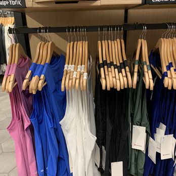 lululemon - Oakville - My daughter did the super organized way ;p - Sports Wear Near Me - Oakville, Ontario lululemon - Oakville - My daughter did the super organized way ;p - Sports Wear Near Me - Oakville, Ontario